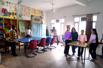 Rog Nidan Lab.JPG